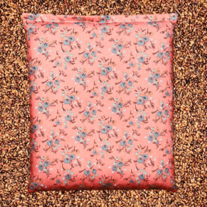 Abbildung: Traubenkern Kissen Blumenmuster rosa