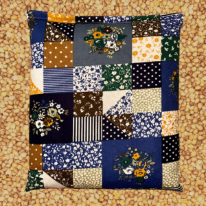 Abbildung: Kirschsteinkissen im Patchwork-Design